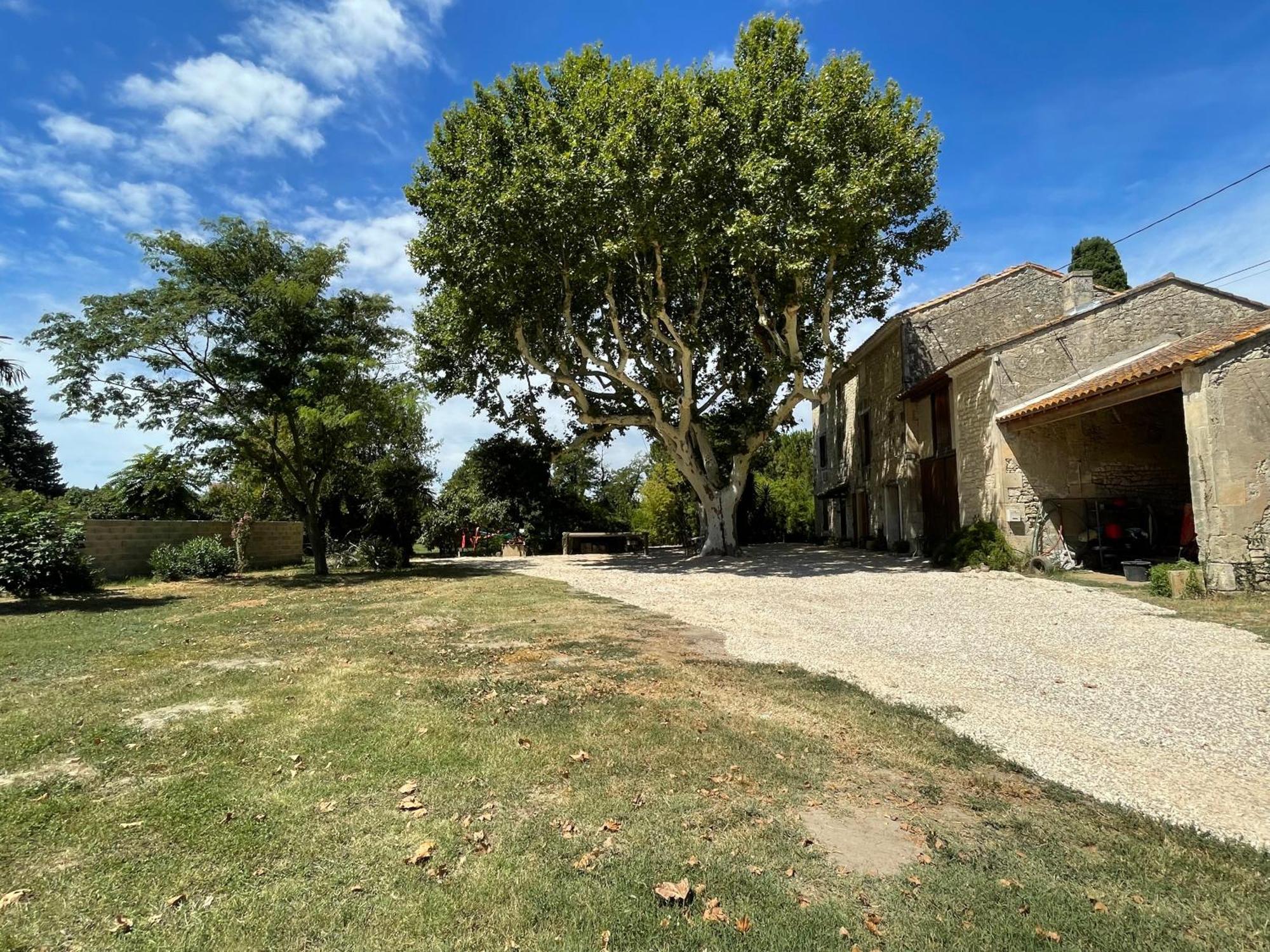 Gite Mas Provencal タラスコン エクステリア 写真